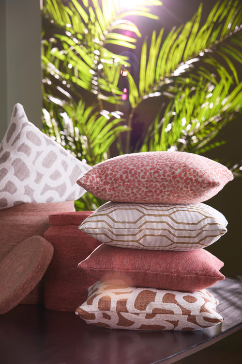 Light & Living sierkussen FALLON - Ø45x10 cm - rood - vtwonen shop