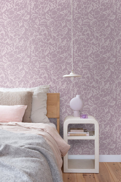 ESTAhome behang bladeren en bloemen lila paars - 50 x 900 cm - 131374 - vtwonen shop