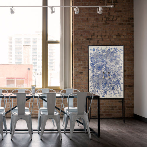 Kast dressoir met 2 deuren van MDF met blauw bloemenmotief - vtwonen shop