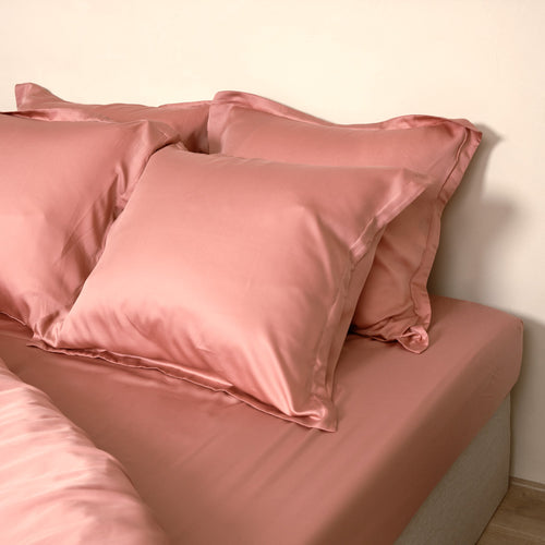 Coco & Cici - Tencel Sateen Hoeslaken Topper 180 x 210 x 15 cm - 2 Persoons Beddengoed - Lyocell - Elastiek Rondom - Terra Roze - Extra Zacht