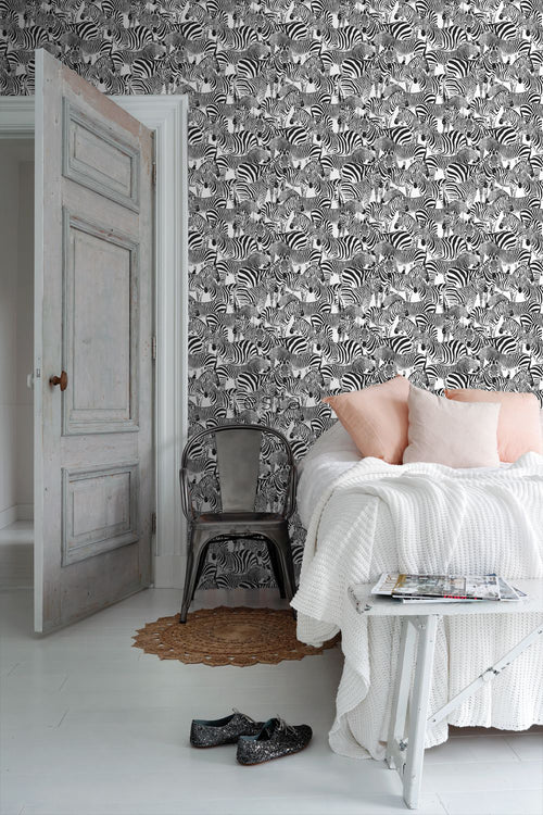 ESTAhome behang zebra's zwart wit - 53 cm x 10.05 m - 139155