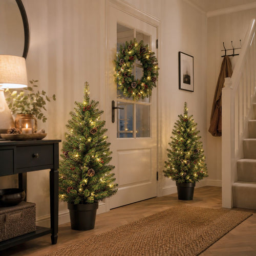 Black Box Trees Creston Kerstboom en Kerstkrans Set - 2 Kunstkerstbomen en 1 Krans met LED Verlichting - Groen