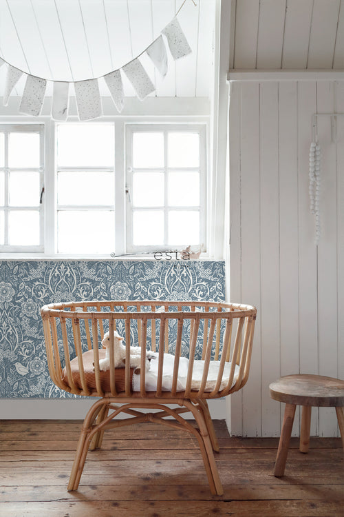 ESTAhome behang bloemen en vogels in art nouveau stijl vergrijsd blauw - 53 cm x 10.05 m - 139477
