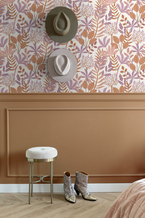 ESTAhome behang bladeren lila paars en oranje - 50 x 900 cm - 131492 - vtwonen shop