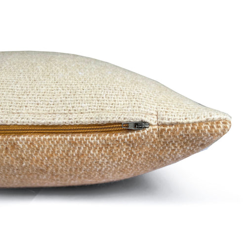 Malagoon kussen - camel beige dubbelzijdig - 35x60cm gerecycled wol