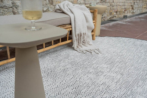 Eva Interior Buitenkleed Dahl Ovaal - Zwart - Dubbelzijdig - 160 x 230 cm - vtwonen shop