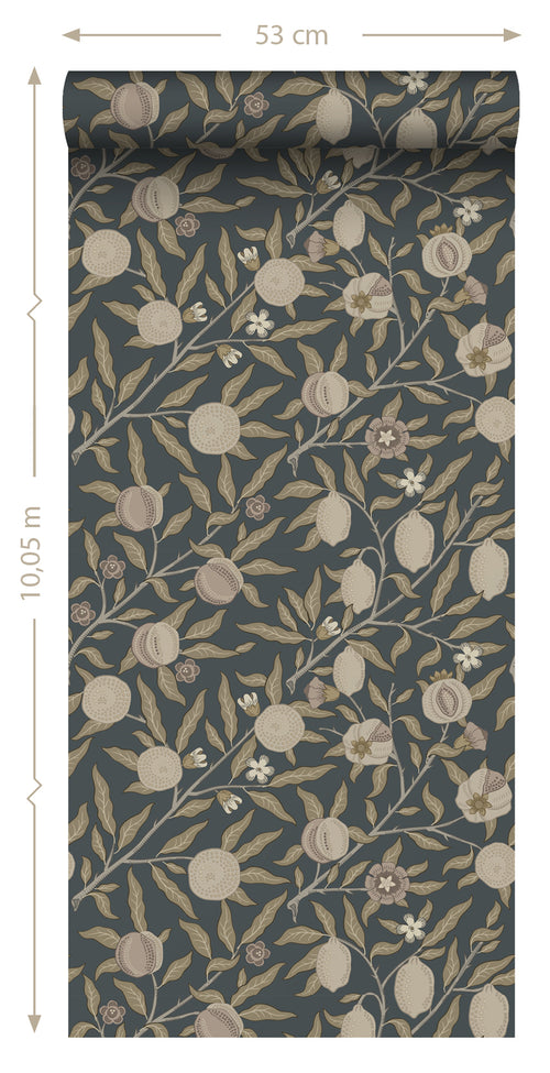 ESTAhome behang exotisch fruit en bladeren donkerblauw en taupe - 50 x 900 cm - 131173 - vtwonen shop