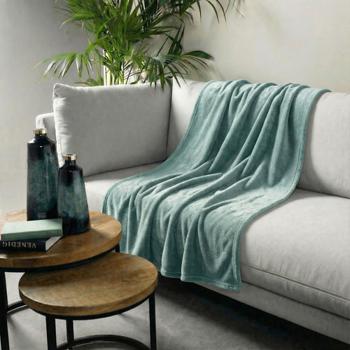 OWEN - plaid 130x160 cm - coral fleece deken - heerlijk zacht - Jadeite - groen