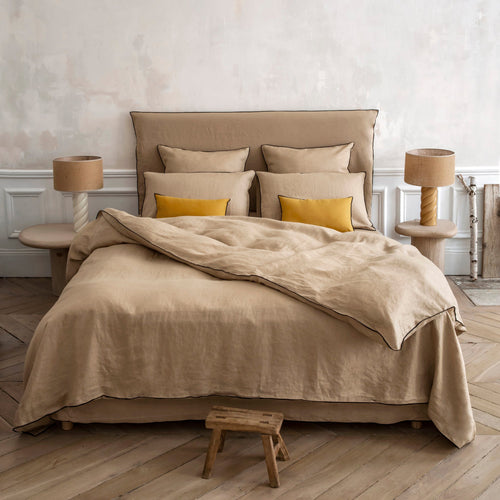 Madura Set van 2 kussenslopen Carlina zandhommel en zwarte hommel 65x65 cm