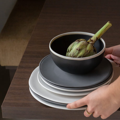 The Table Atelier Ontbijtbord  20 cm Black Pepper - vtwonen shop