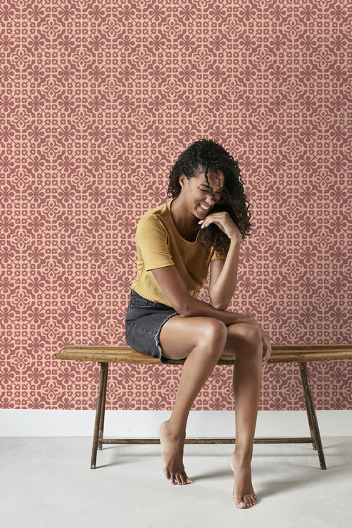 ESTAhome behang verweerde tegels mauve paars - 50 x 900 cm - 131482 - vtwonen shop