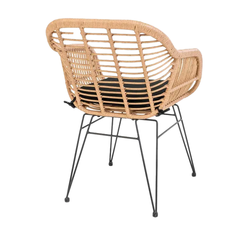 Artichok Madelein rotan tuinstoel naturel - met armleuning en zitkussen - vtwonen shop