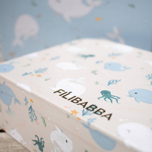 FiliBabba Speelgoed 17 x 26 x 9 cm – Blauw papier