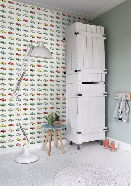 ESTAhome behang vintage auto's rood, geel en groen - 53 cm x 10.05 m - 138731