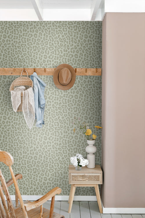 ESTAhome behang panterprint vergrijsd groen - 53 cm x 10.05 m - 139966