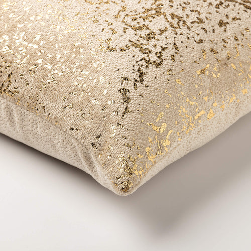 FLOW - sierkussen 45x45 cm - chenille - metallic - beige, goud