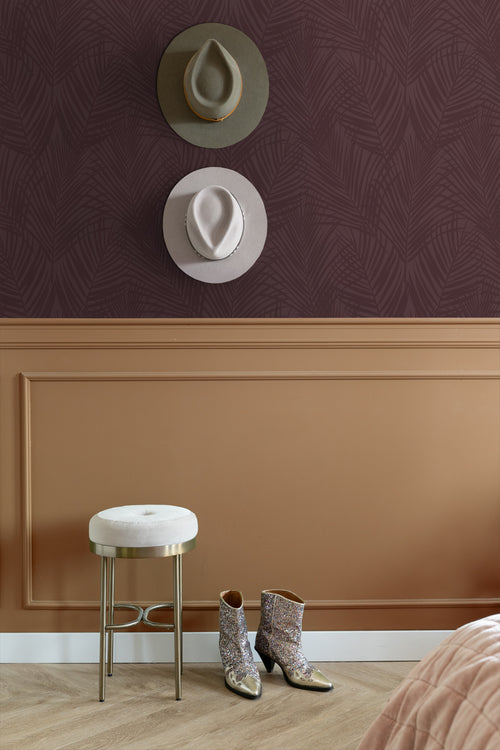 ESTAhome behang palmbladeren aubergine paars - 50 x 900 cm - 131217 - vtwonen shop