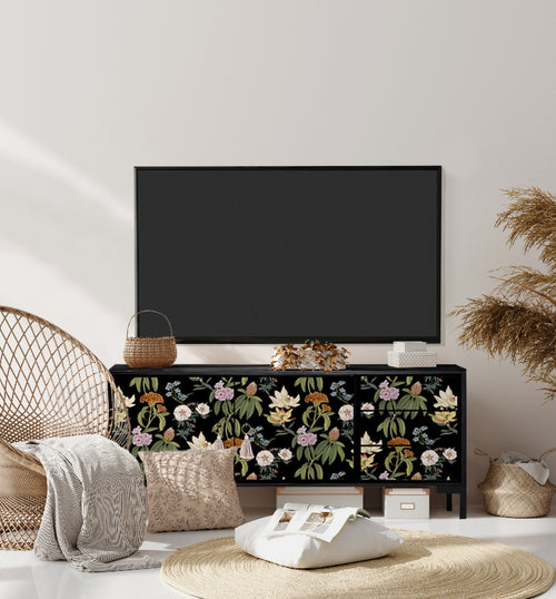Meubel TV 2 deuren 3 lades JAN gelakt MDF met bloemenprint op zwarte achtergrond - vtwonen shop