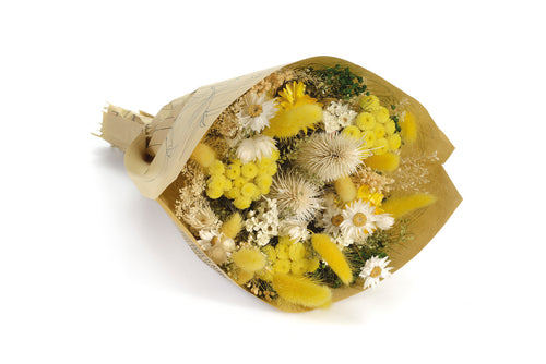 Boeket droogbloemen Wow San Remo | Lengte ± 35 centimeter | Met gele, witte en groene droogbloemen - vtwonen shop