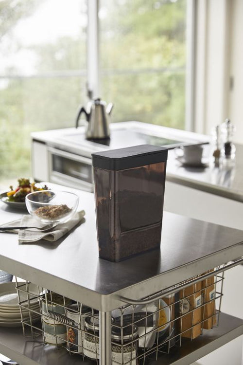 Yamazaki Voorraadbus - Tower - Zwart