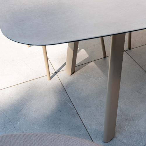 Taste by 4 Seasons tuinset Puglia 7-delig - Manolo tuintafel 240x103 cm - printed ceramic latte