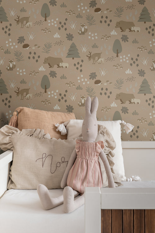 ESTAhome behang bos met bosdieren beige bruin - 53 cm x 10.05 m - 139410