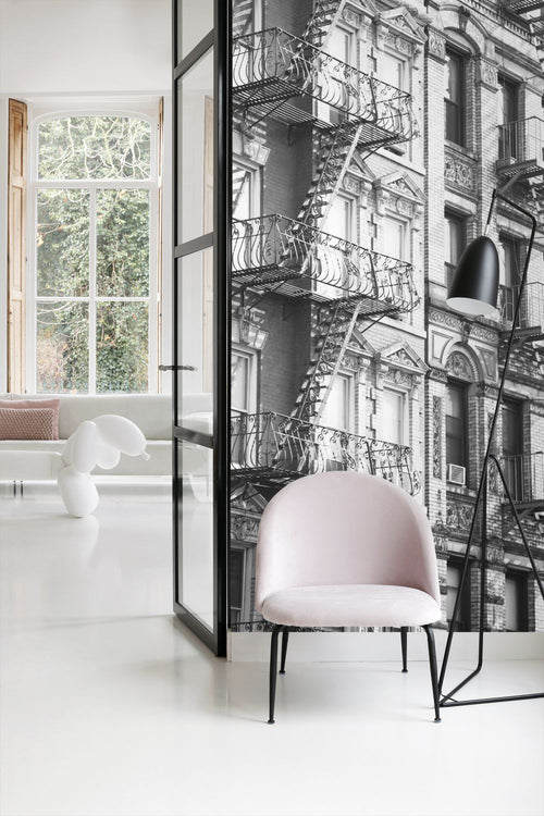 ESTAhome fotobehang brandtrap New York zwart en wit - 186 x 279 cm - 157709