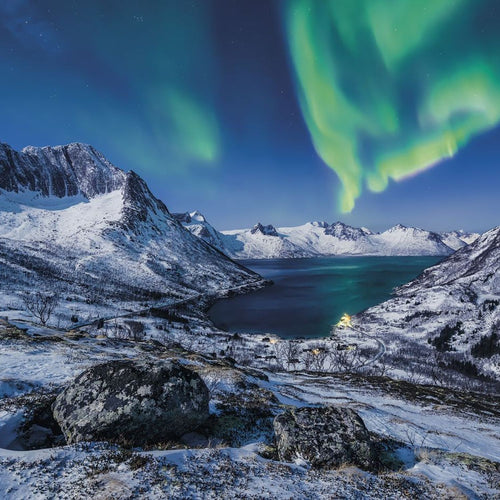 Sanders & Sanders fotobehang Noorderlicht blauw en groen - 400 x 250 cm - 612521