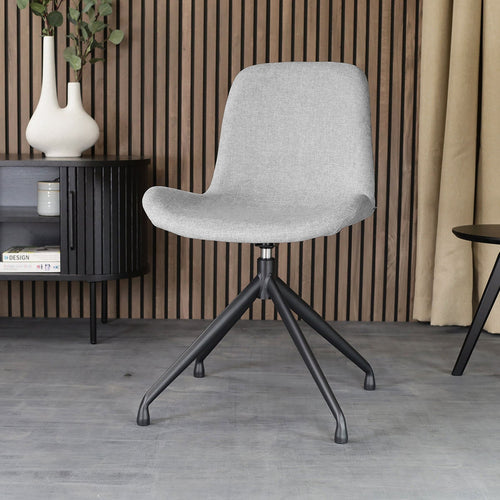 Nolon Nola-Fé Eetkamerstoel Lichtgrijs - Draaibaar Zwart Onderstel - vtwonen shop