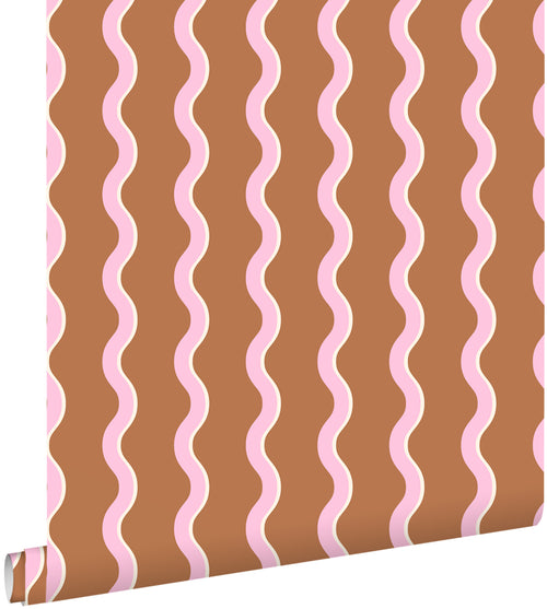 ESTAhome behang golvende strepen bruin en roze - 50 x 900 cm - 131725