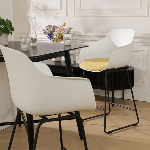 Nolon Nino-Liz barkruk wit met warm oker zitkussen - zwart onderstel - 65 cm