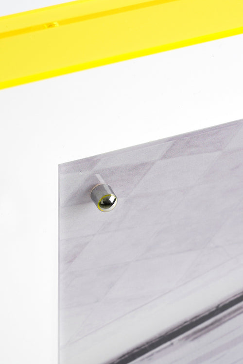 Mica Decorations Women Wanddecoratie - L40 x B3 x H50 cm - Acryl - Grijs