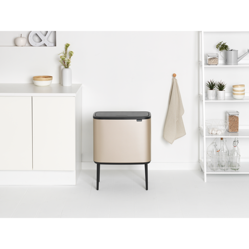 Brabantia Bo Touch Bin, met 1 binnenemmer, 36 liter - Metallic Gold