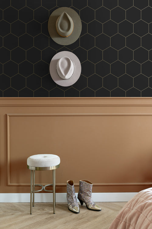 ESTAhome behang hexagon zwart en goud - 53 cm x 10.05 m - 139313