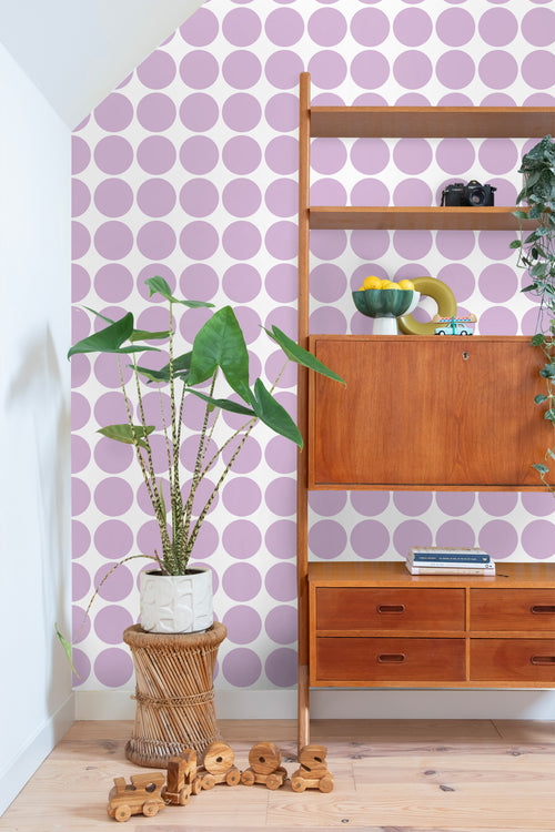 ESTAhome behang grote bollen lila paars - 50 x 900 cm - 131559 - vtwonen shop