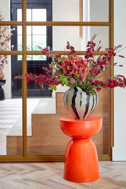 Mica Decorations Elliot Bijzettafel - H45 x Ø32 cm - IJzer - Oranje - vtwonen shop