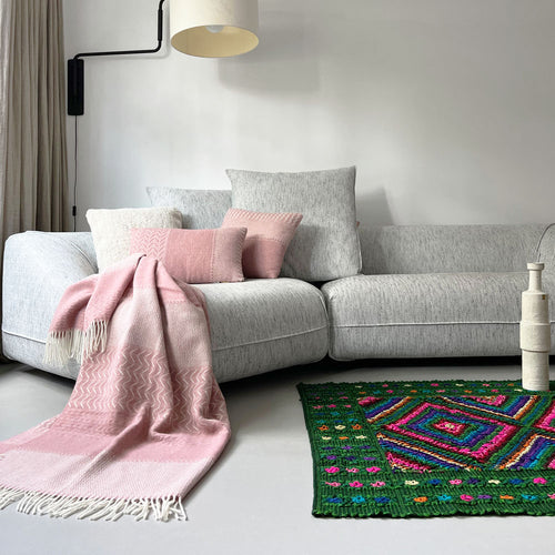 Malagoon plaid Uptown - roze - 140x200cm 100% wol