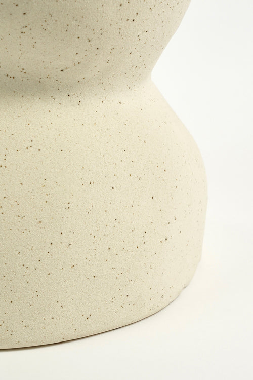 Mica Decorations  Screw Bijzettafel - L26 x B26 x H37 cm - Keramiek - Off White - vtwonen shop