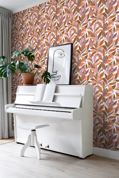 ESTAhome behang tropische bladeren oranje, paars en roze - 50 x 900 cm - 131042 - vtwonen shop