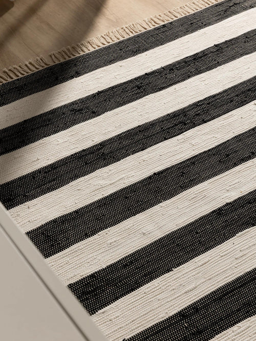 benuta vloerkleed van gerecycled materiaal Tom - zwart/wit - 160x230 cm