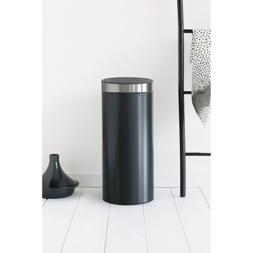 Brabantia Touch Bin New afvalemmer, 30 liter, kunststof binnenemmer - Matt Black