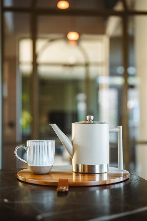 Bredemeijer - Dubbelwandige theepot Minuet Cylindre - 1,2 liter - Taupe - Met filter - vtwonen shop