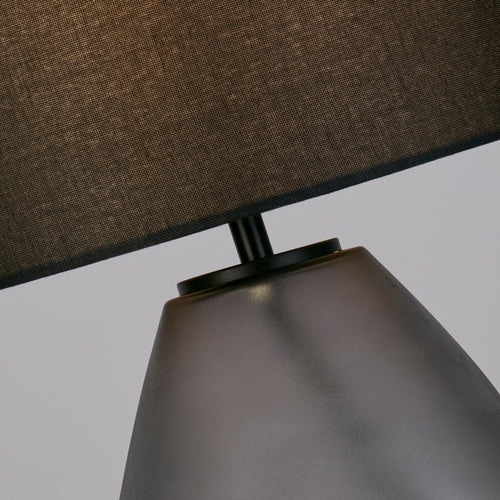 Searchlight Devon 1-lichts tafellamp, zwart geperforeerd glas met zwart linnen