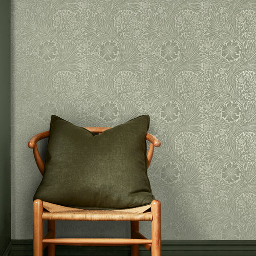 William Morris at Home vliesbehang Marigold Fibrous Sage - vtwonen shop