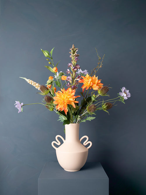 Madame Fleurie Garden Whisper Boeket inclusief Vaas – Luxe Zijden bloemen Scabiosa, Dahlia & Distel – Plukboeket - 21,5cm x 26,5cm x 30cm