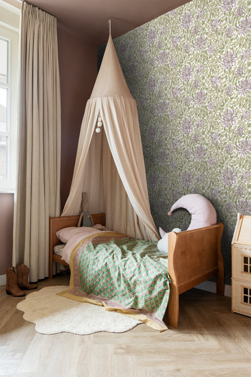 ESTAhome behang bloemen groen en paars - 50 x 900 cm - 131030 - vtwonen shop