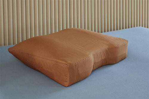 Silvana Support - Katoensatijn Kussensloop Schoudercontour voor kussen Oranje - 60 x 60/70 cm - Terra