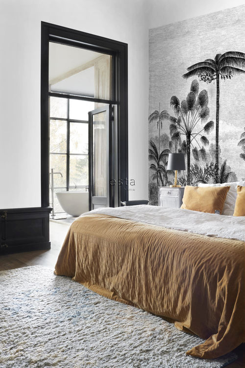 ESTAhome fotobehang tropisch landschap met palmbomen zwart wit - 350 x 279 cm - 158952 - vtwonen shop