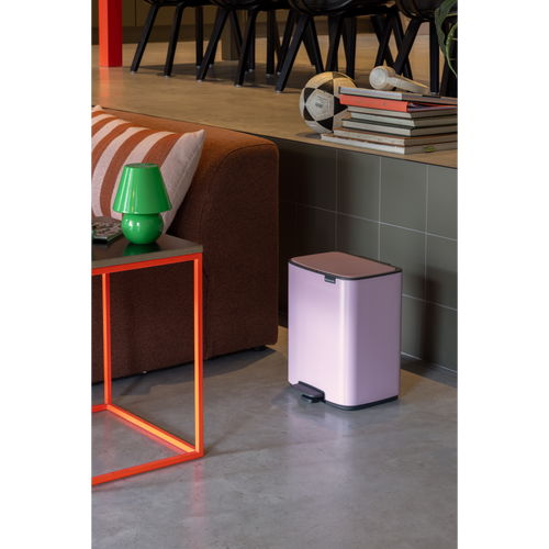 Brabantia Bo Pedaalemmer, 12 liter, stil sluitend, kunststof binnenemmer - Lilac Pink