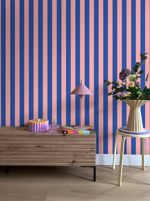 ESTAhome behang strepen licht roze en blauw - 53 cm x 10.05 m - 139907